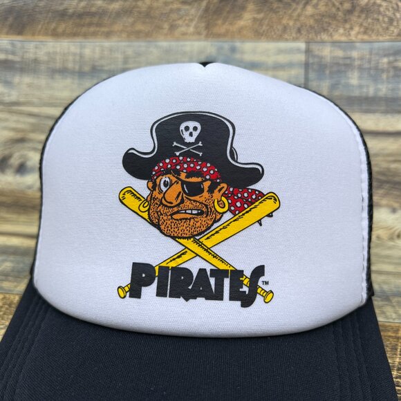 Pittsburg Pirates Mens Trucker Hat Black Snapback 1960 Vintage Logo Baseball Cap - Picture 2 of 7